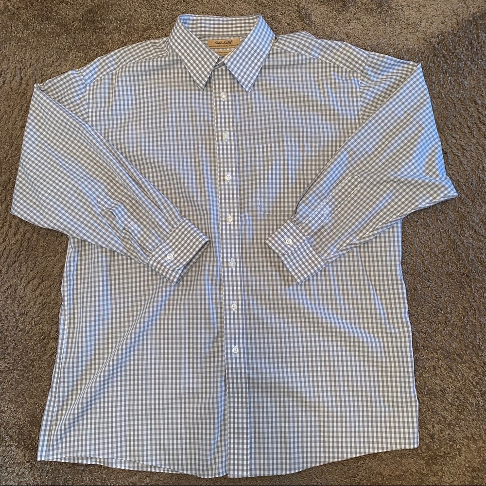 Men’s Roundtree & Yorke Dress Shirt